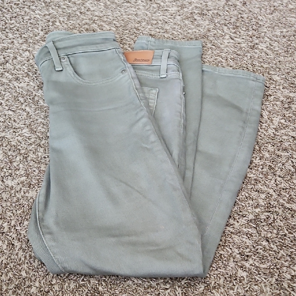 Revtown Women's Straight Leg Jeans in Olive Brown
